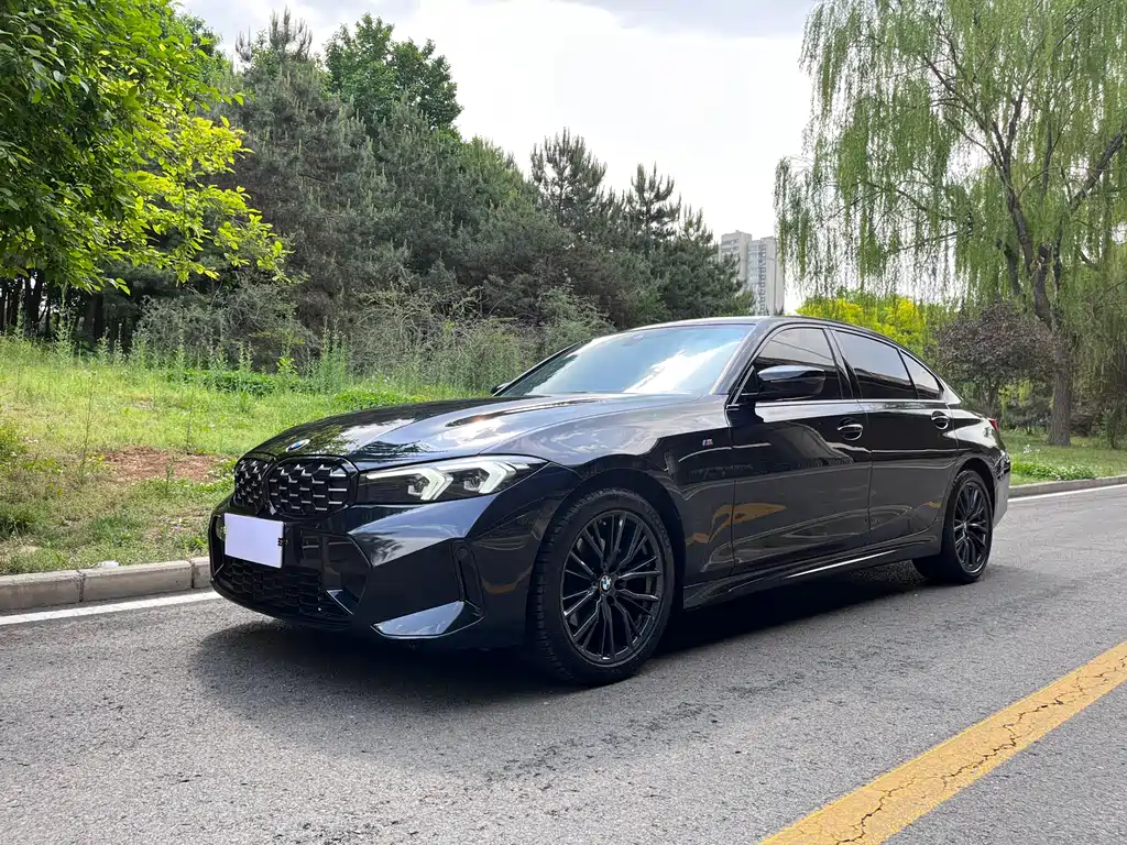 BMW 3 Series 2023