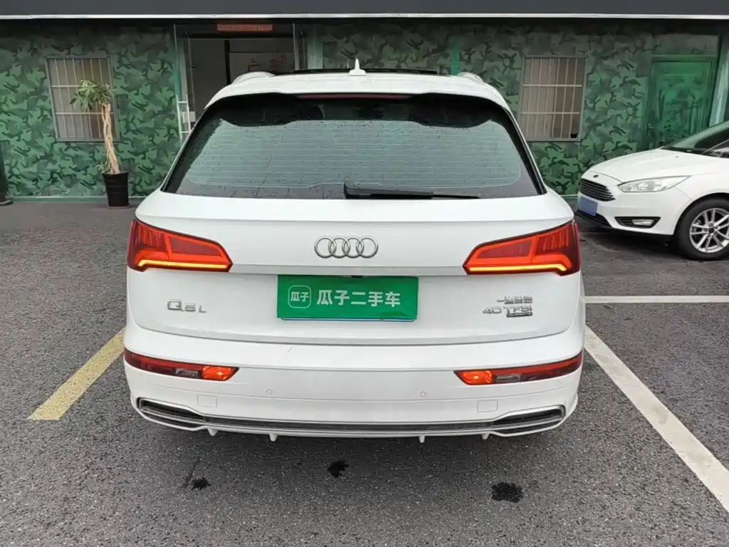 Audi Q5L — миниатюра 6