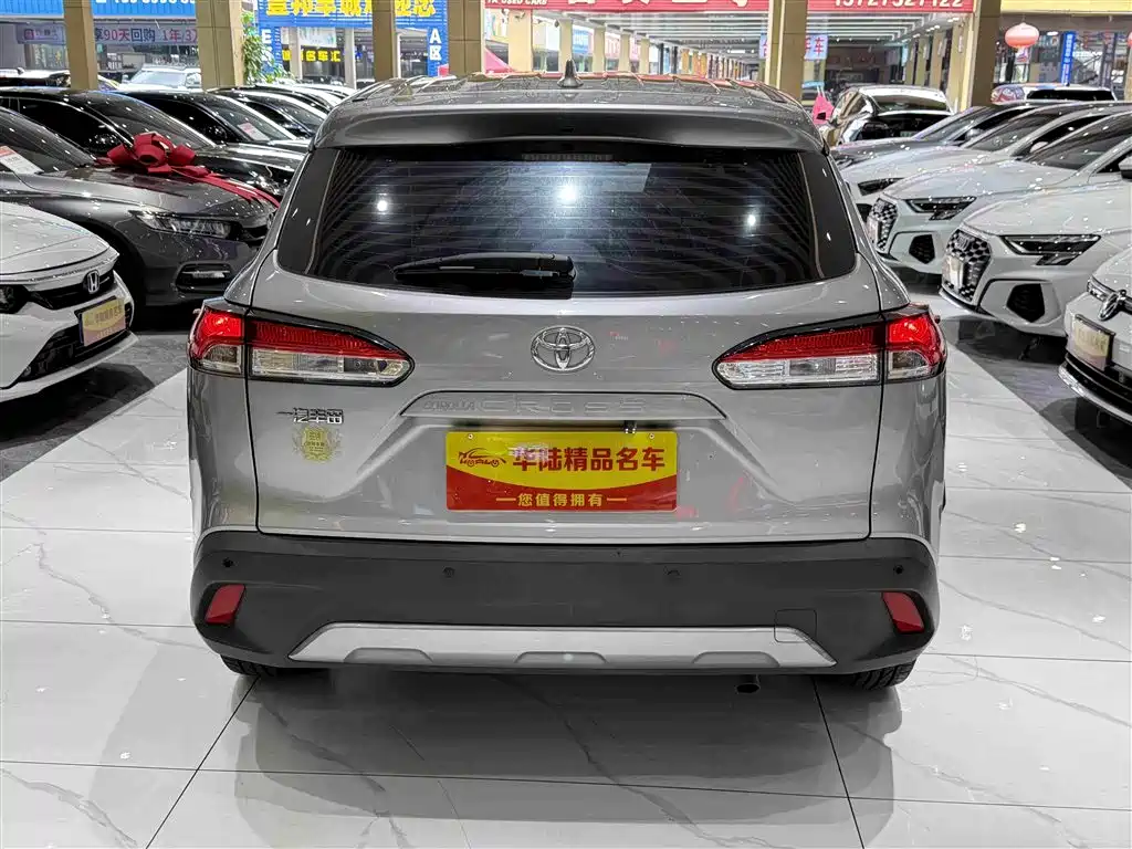 Toyota Corolla Cross — миниатюра 5