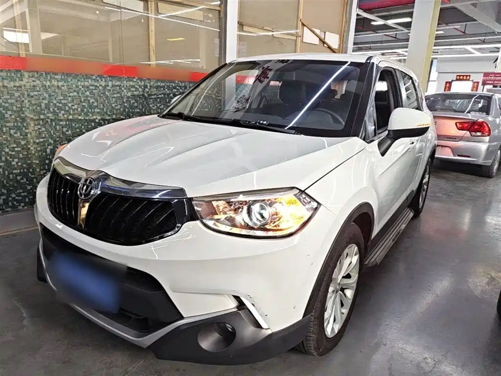 Zhonghua V3 2017