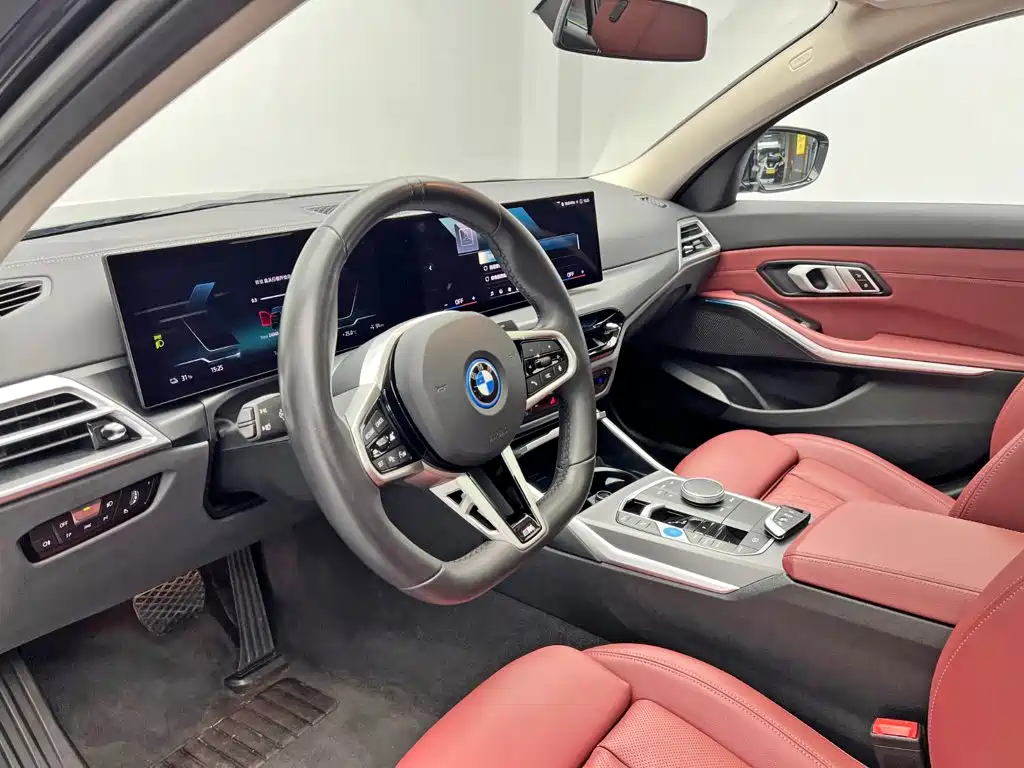 BMW i3 — миниатюра 13