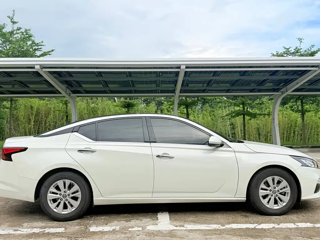 Nissan Teana — миниатюра 4