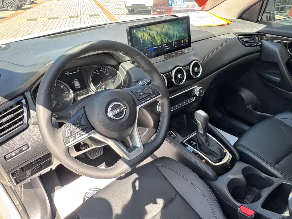 Nissan Qashqai — миниатюра 7