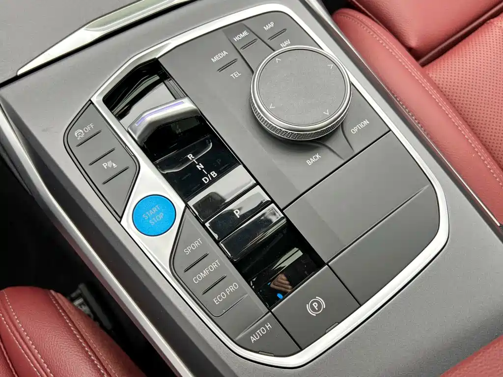 BMW i3 — миниатюра 17
