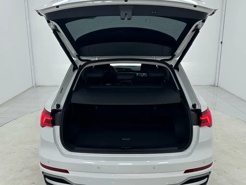Audi Q3 — миниатюра 15