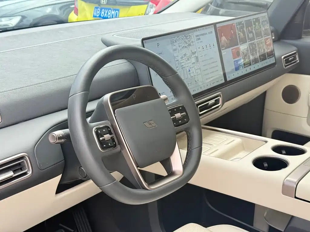 Li Auto Li MEGA — миниатюра 5