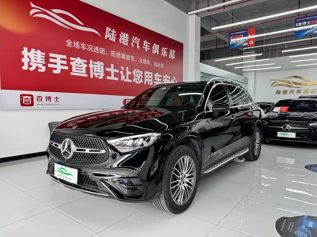 Mercedes-Benz GLC 2023