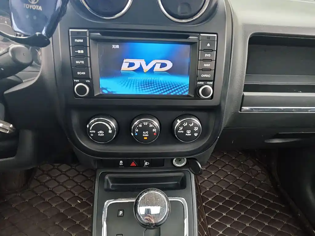 Jeep Patriot — миниатюра 14
