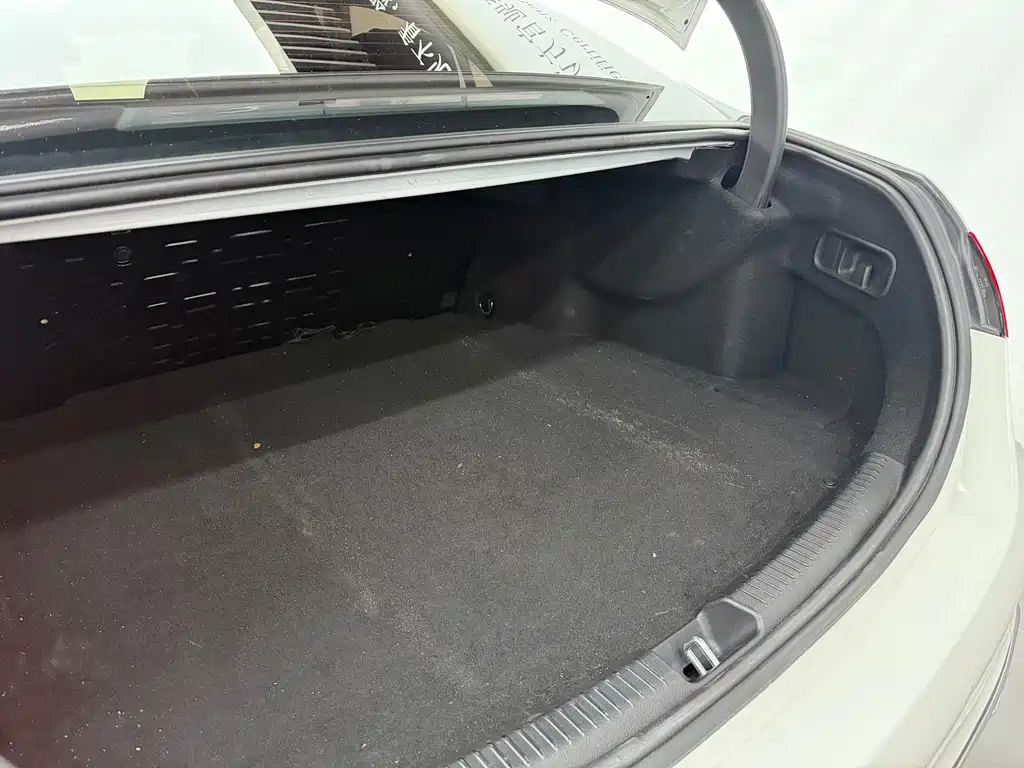 Mercedes-Benz C-Class New Energy — миниатюра 14