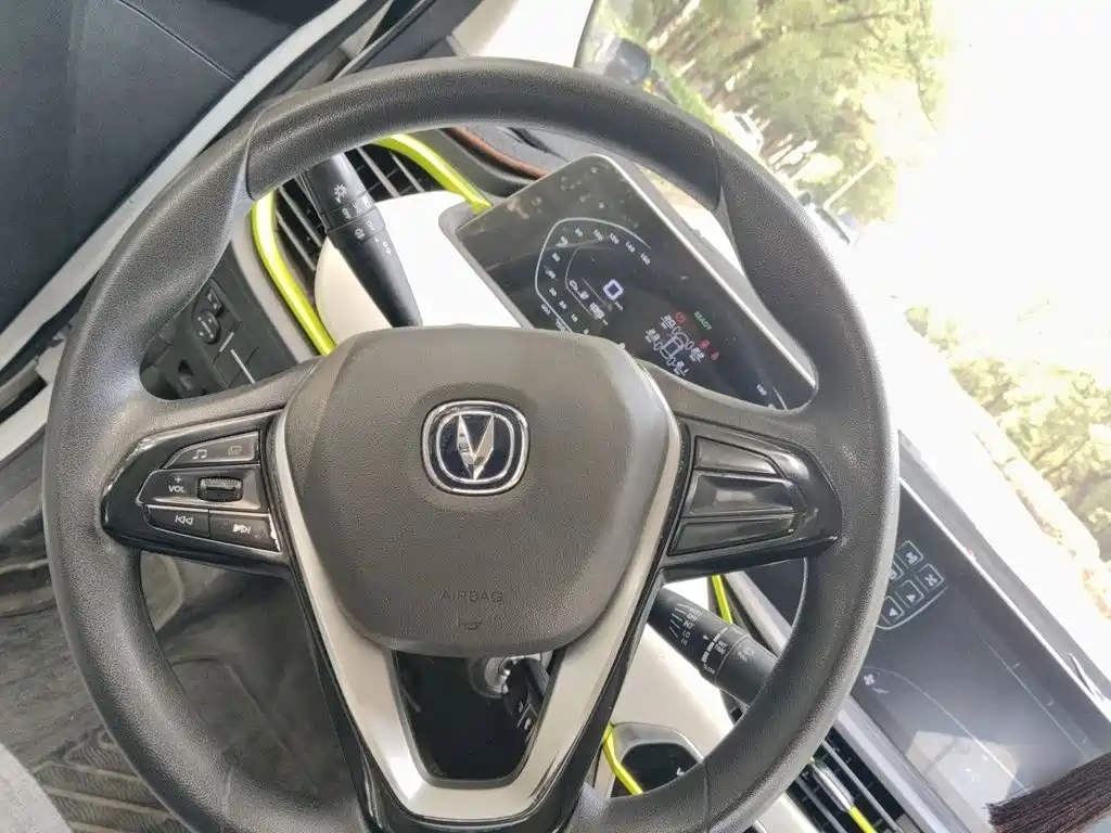 Changan Benben E-Star — миниатюра 6