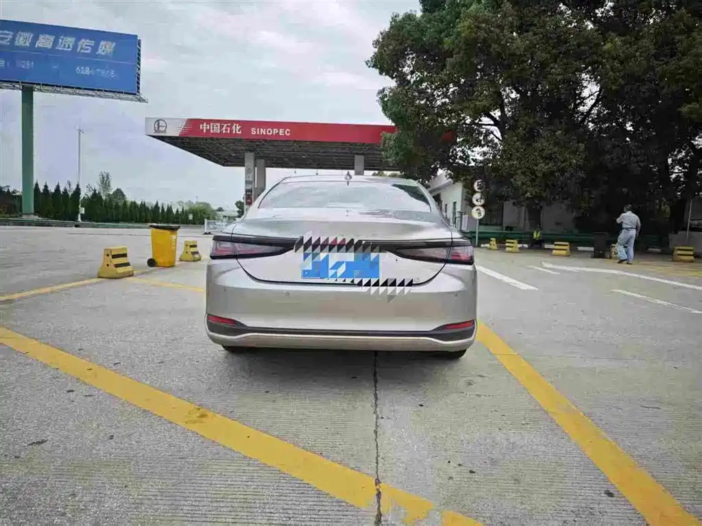 Lexus ES — миниатюра 4