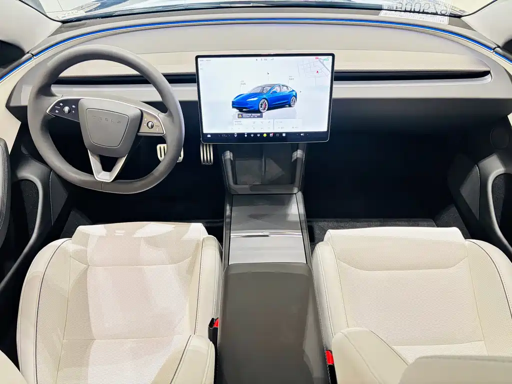 Tesla Model 3 — миниатюра 12