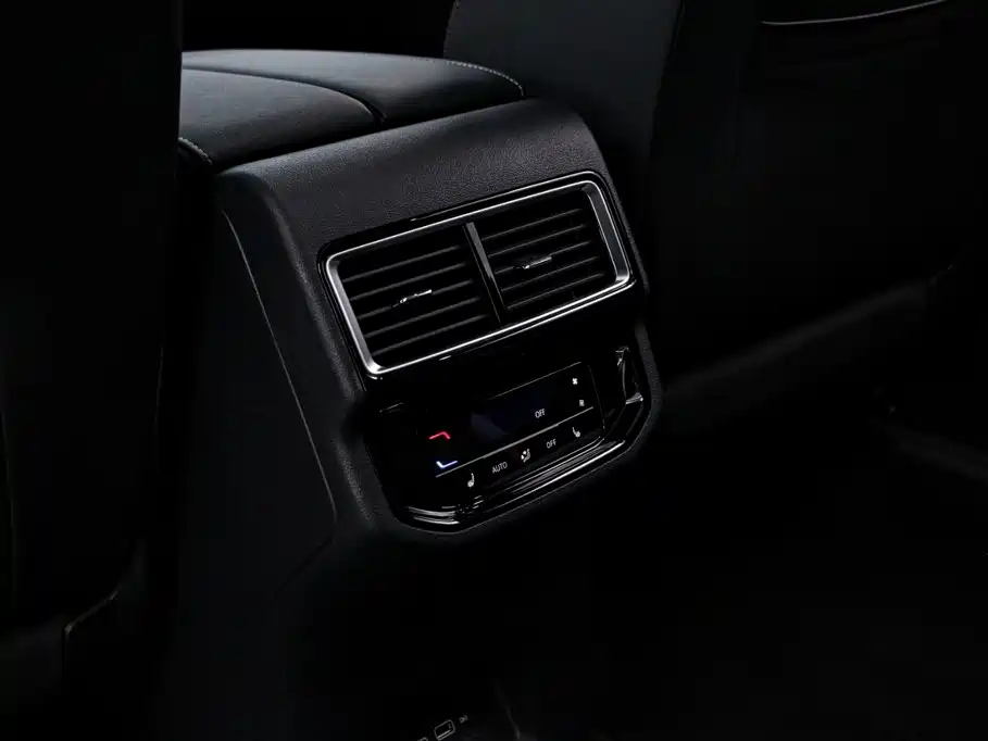 Volkswagen Teramont — миниатюра 18