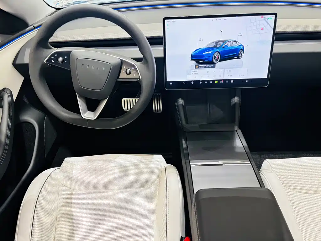 Tesla Model 3 — миниатюра 10