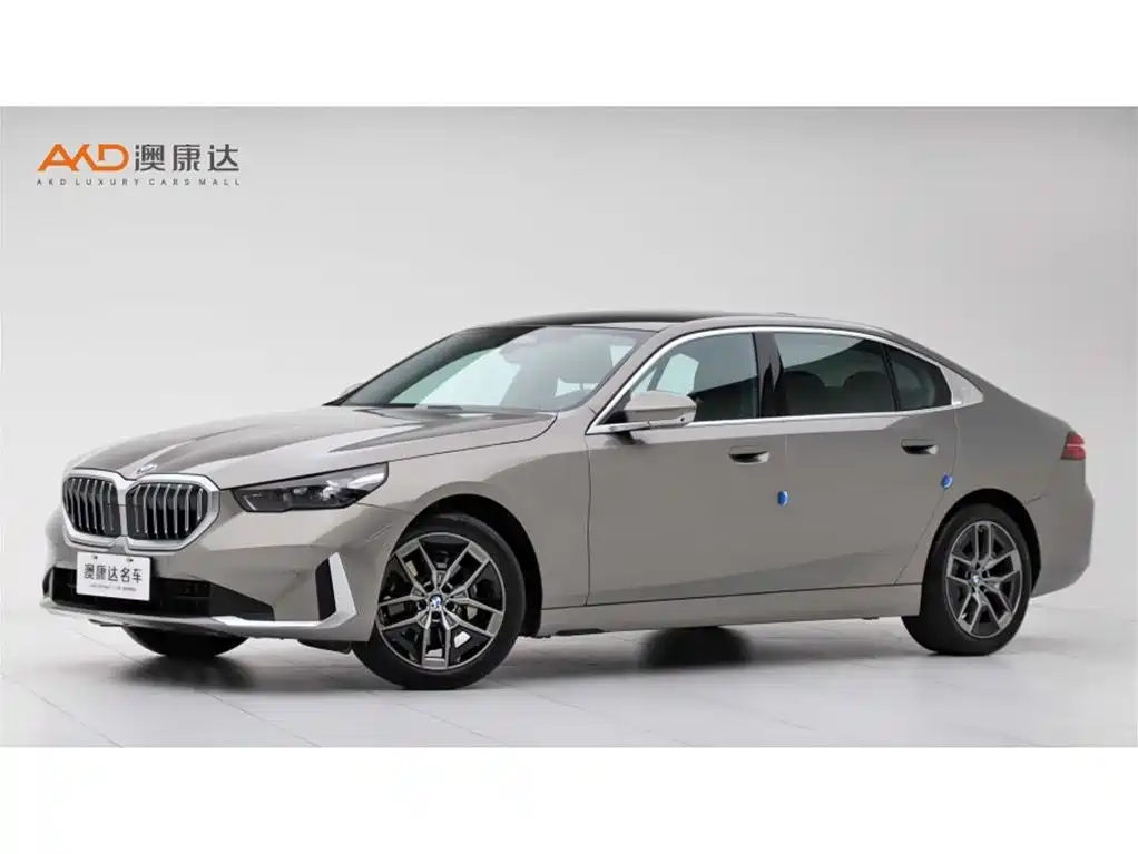 BMW 5 Series 2025