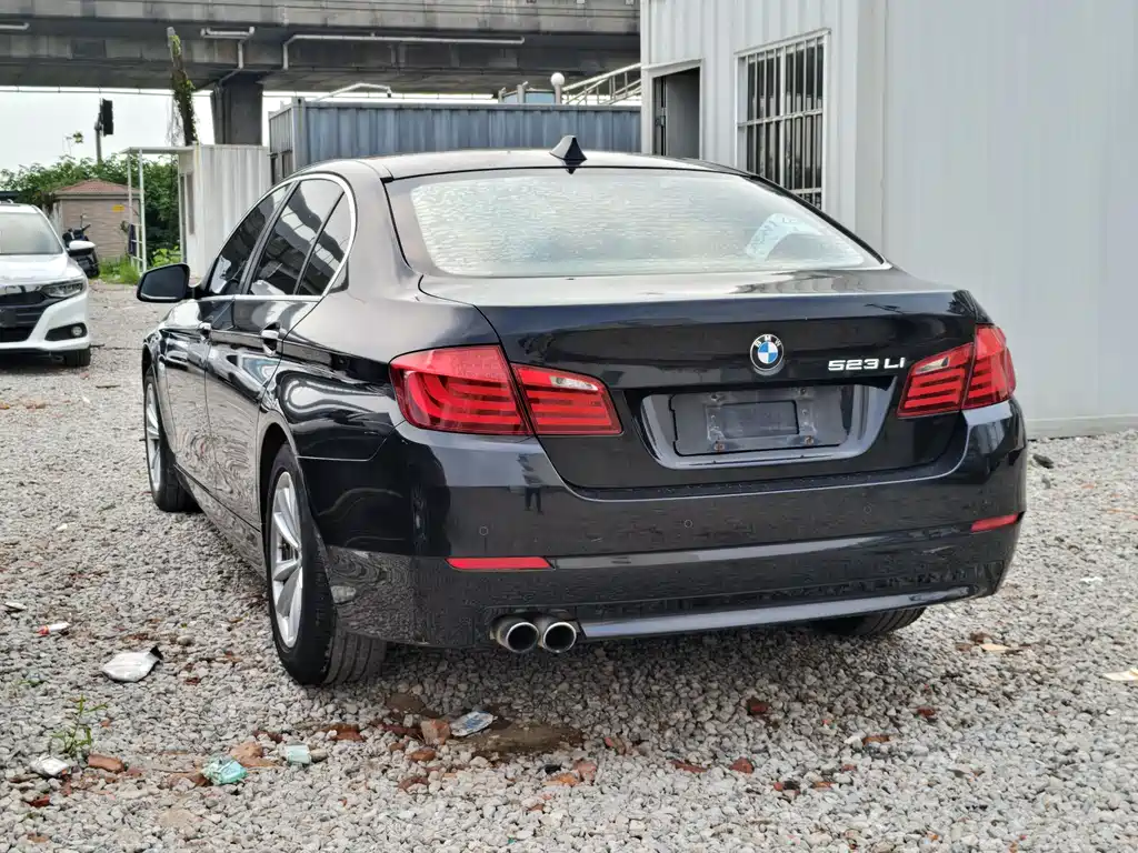 BMW 5 Series 5 2011 523Li Luxury