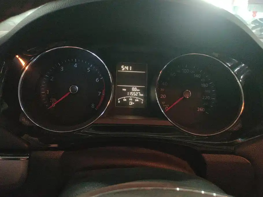 Volkswagen Sagitar — миниатюра 14
