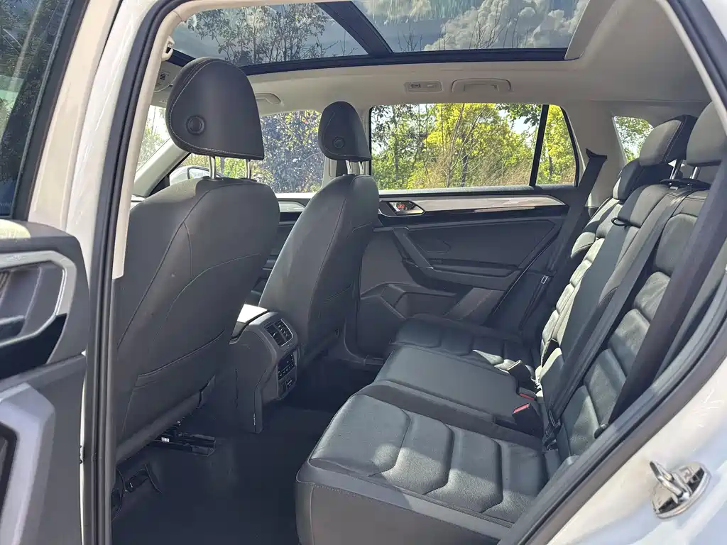 Volkswagen Tayron 2022 280TSI Luxury Smart Connect