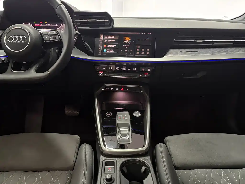 Audi A3 — миниатюра 9