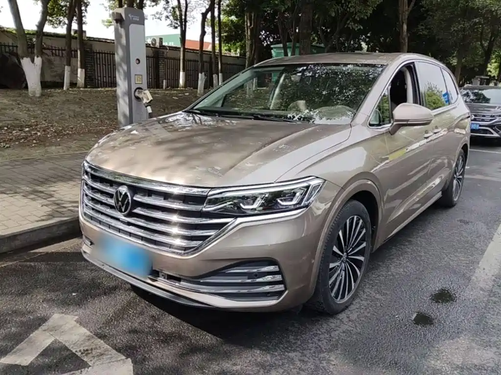 Volkswagen Viloran 2021