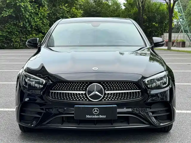 MERCEDES-BENZ  E CLASS
