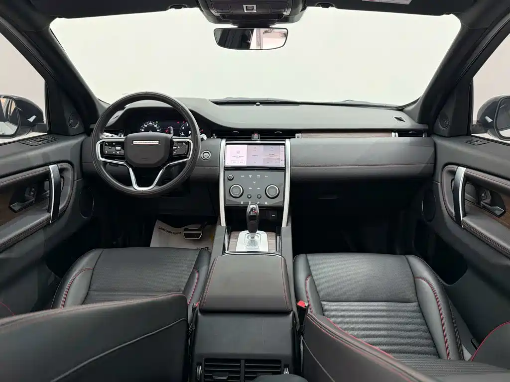 Land Rover Discovery Sport — миниатюра 6