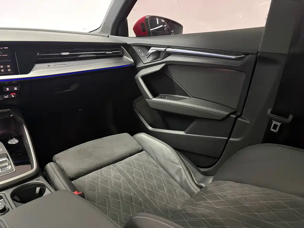 Audi A3 — миниатюра 10