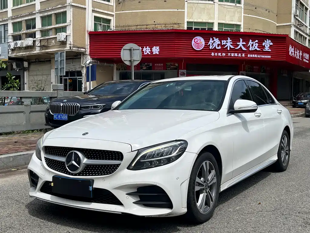 Mercedes-Benz C-Class 2019