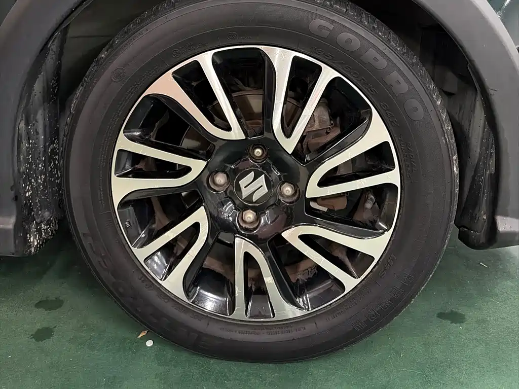 Suzuki Swift — миниатюра 11