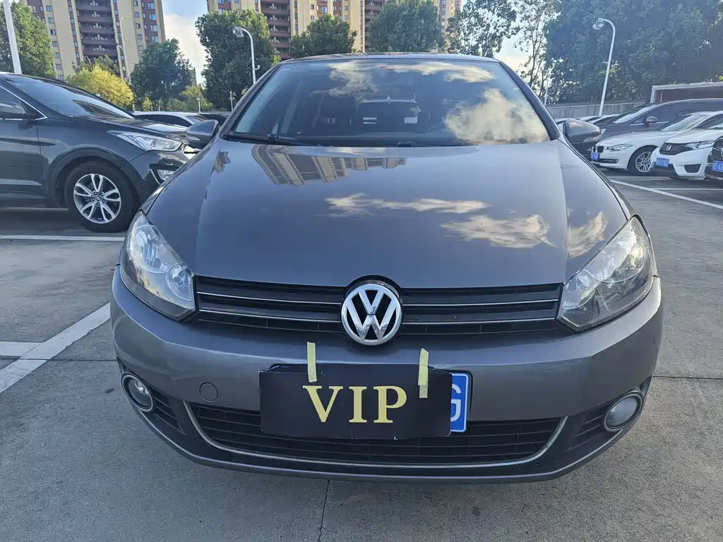 Volkswagen Golf — миниатюра 2
