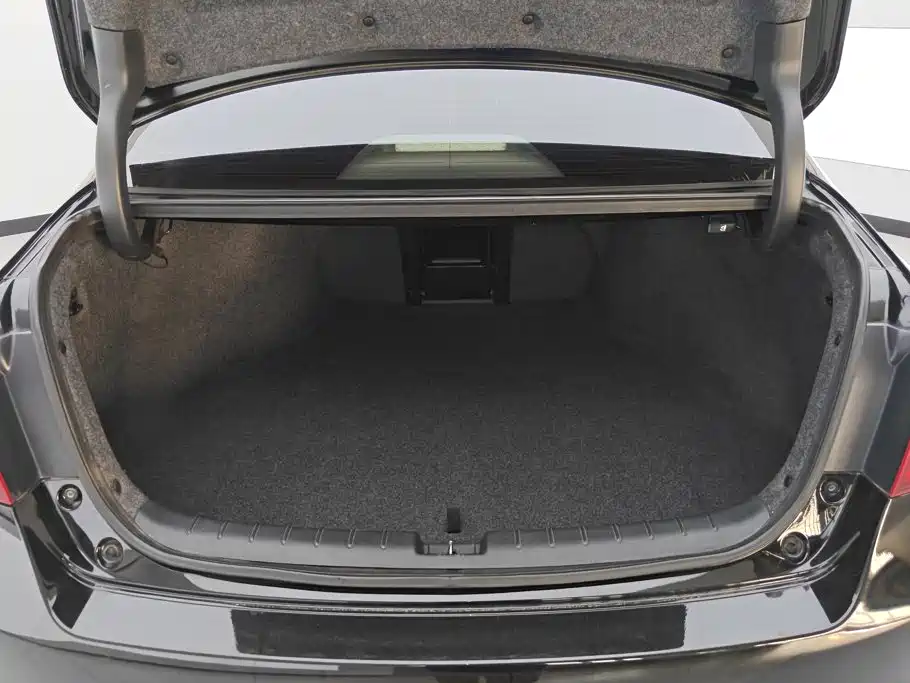 Honda Accord — миниатюра 4