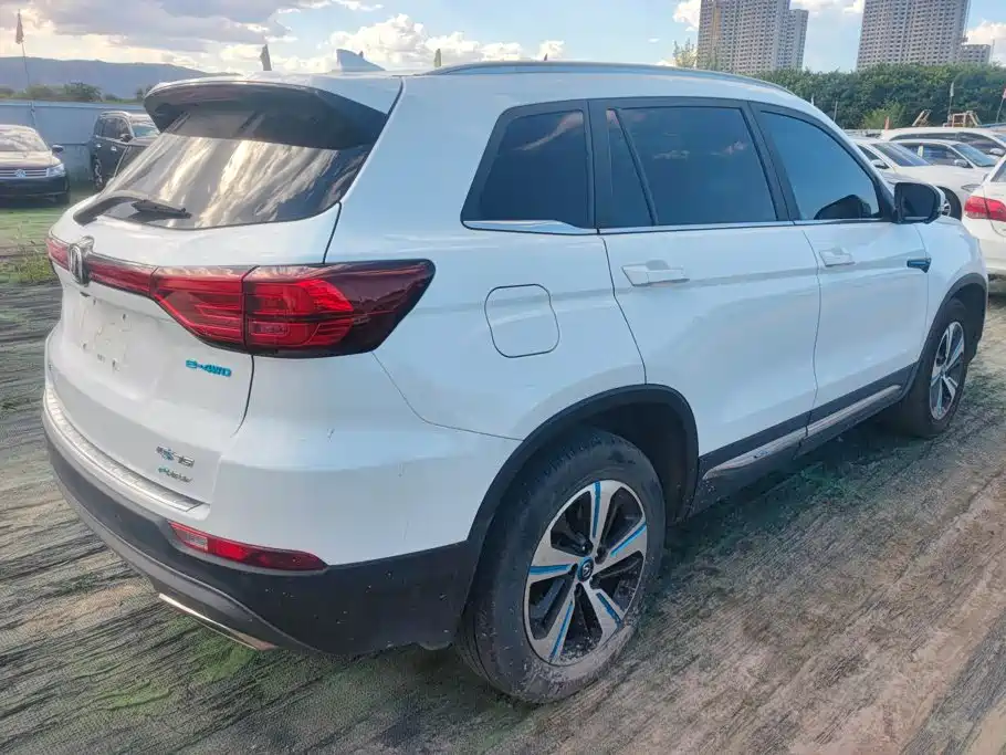Changan CS75 New Energy — миниатюра 3