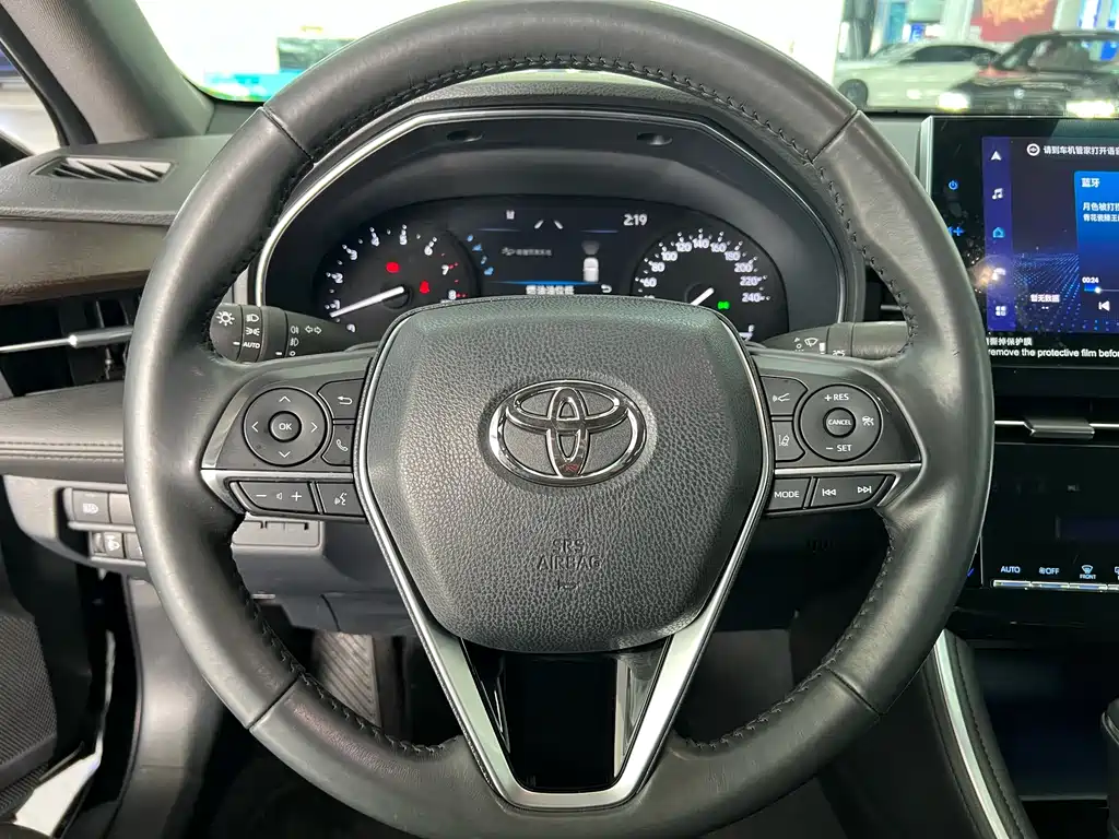 TOYOTA ASIAN DRAGON