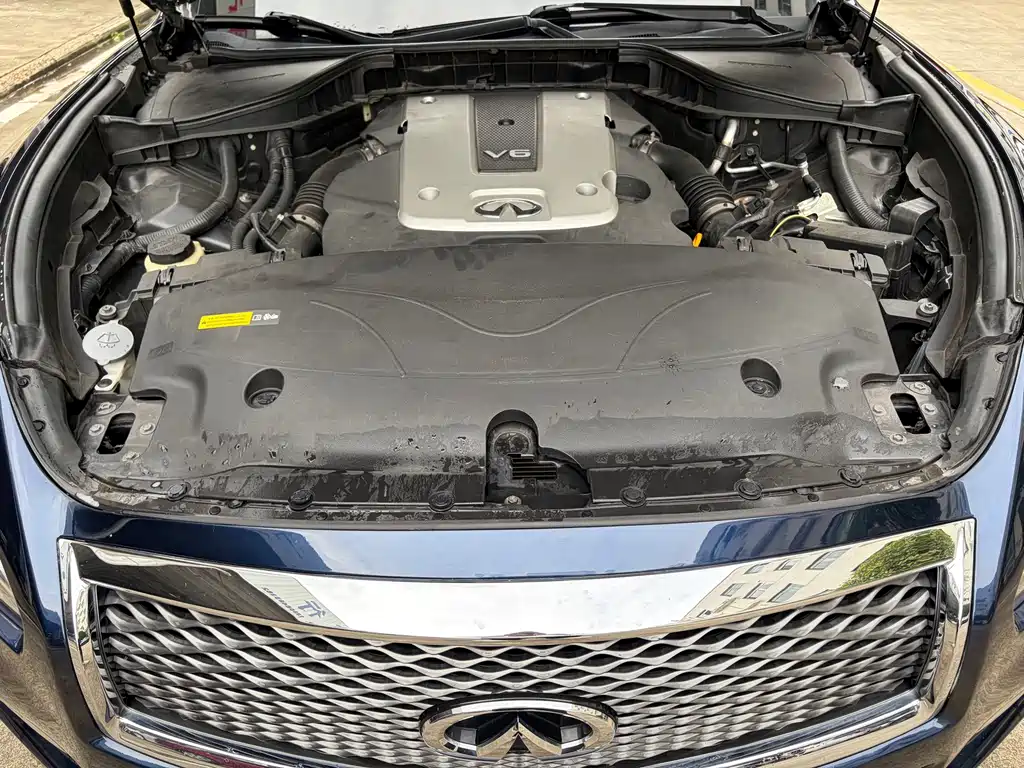Infiniti Q70 — миниатюра 15