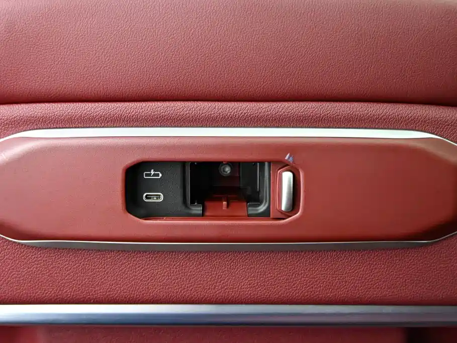 BMW X5 — миниатюра 34