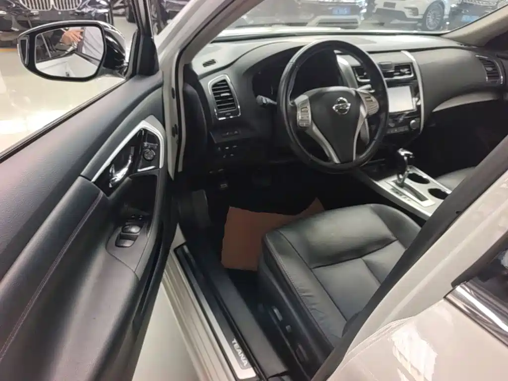 Nissan Teana — миниатюра 16