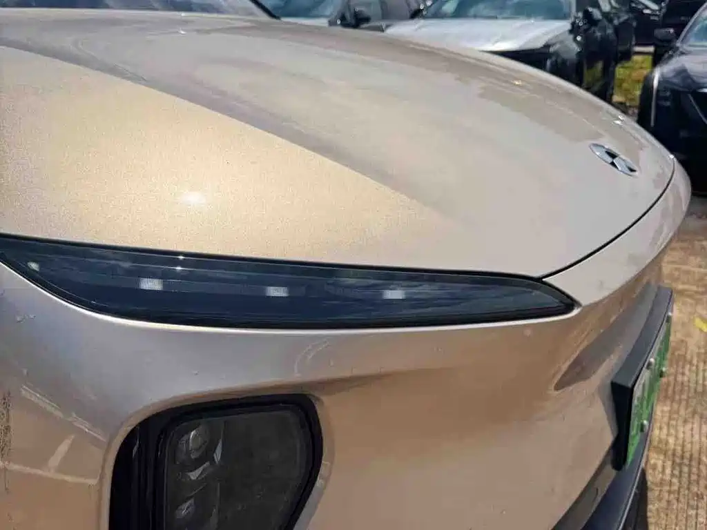 NIO ES6 — миниатюра 8