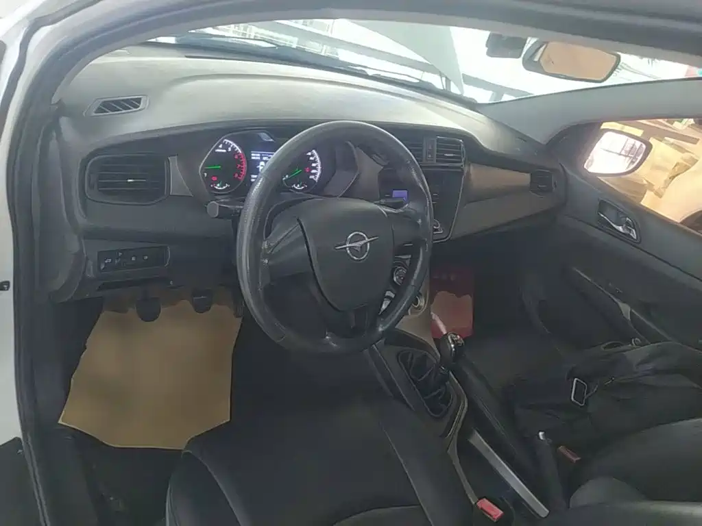 Haima Haima M3 — миниатюра 10