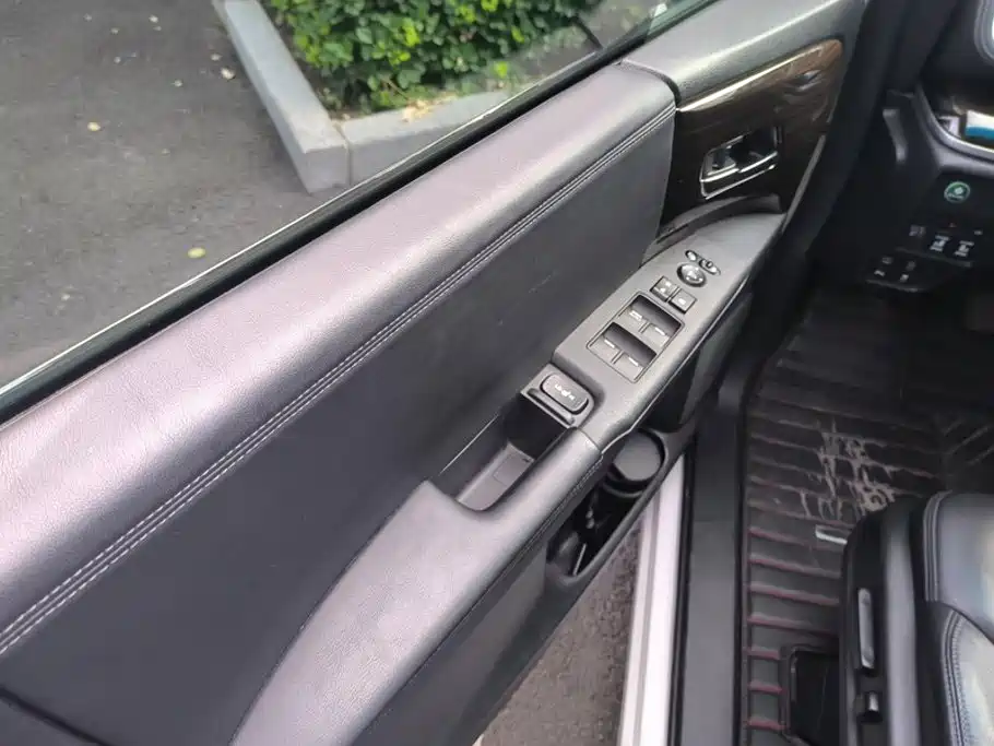 Honda Odyssey — миниатюра 7