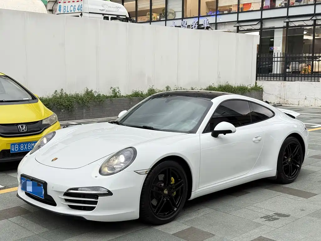 Porsche 911