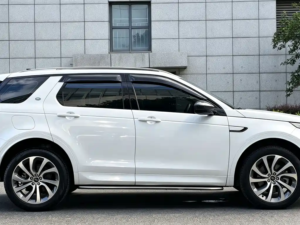 Land Rover Discovery Sport — миниатюра 7
