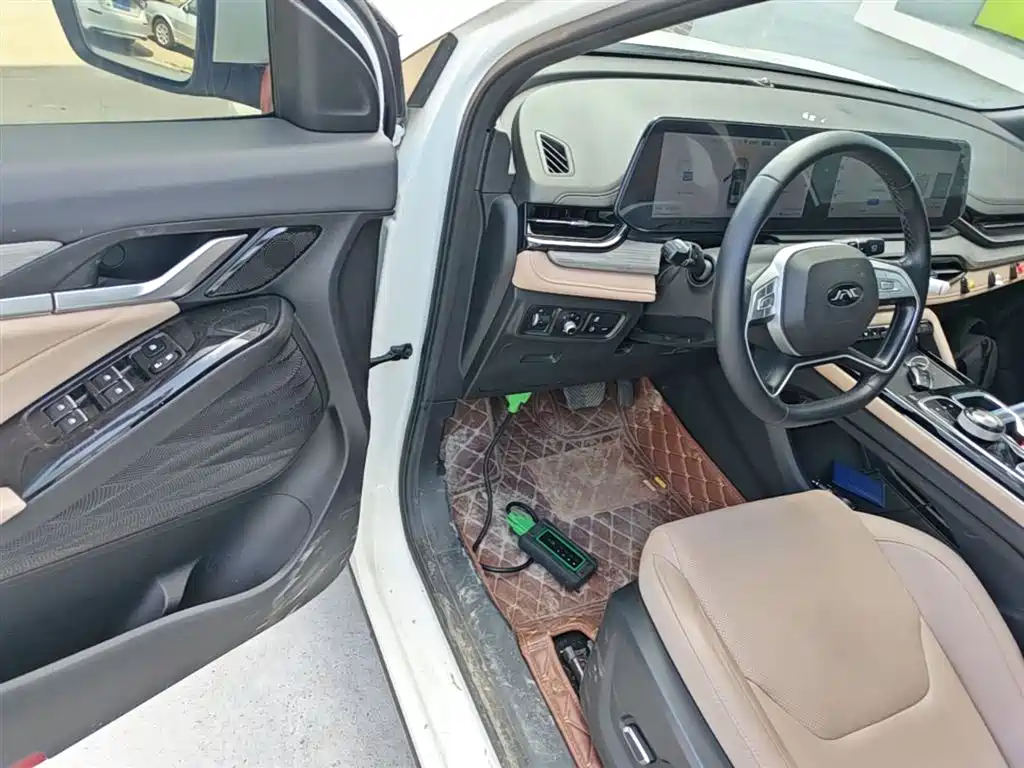 JAC JAC QX PHEV — миниатюра 16