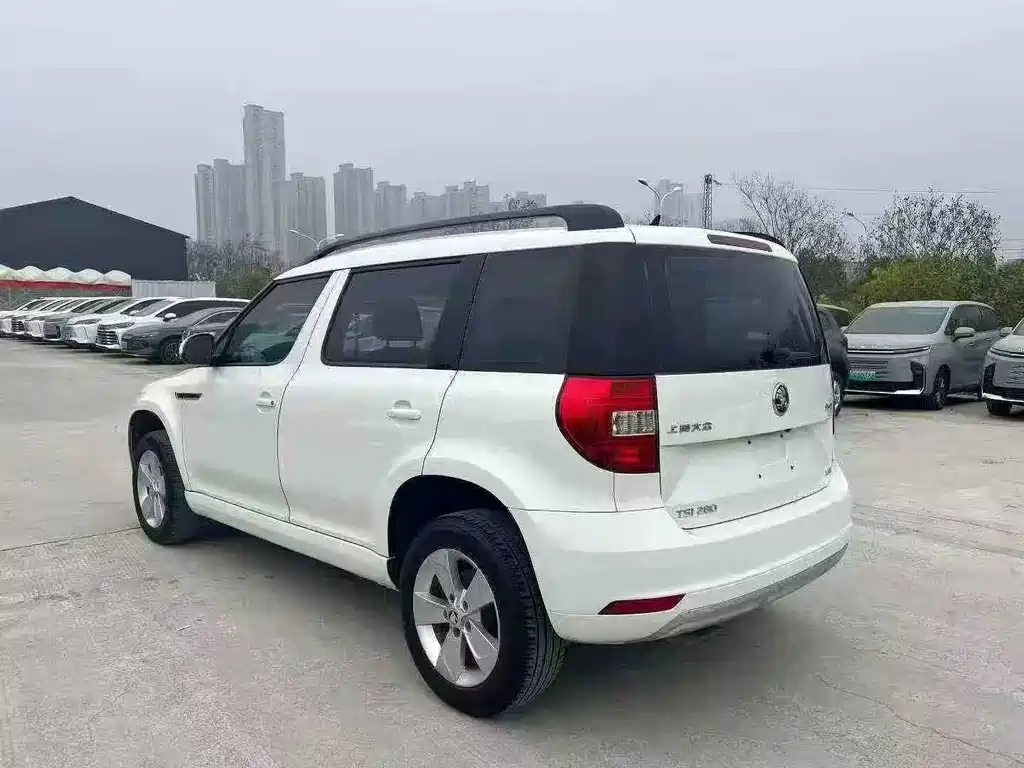 Skoda Yeti — миниатюра 7