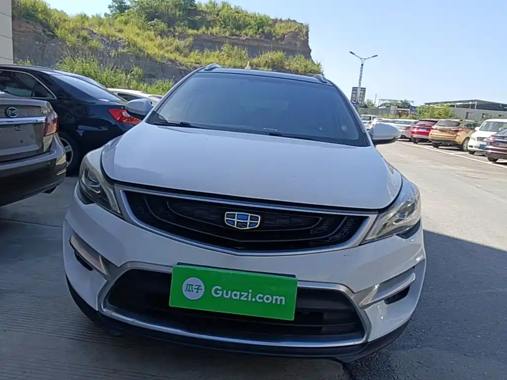 Geely Emgrand GS — миниатюра 3