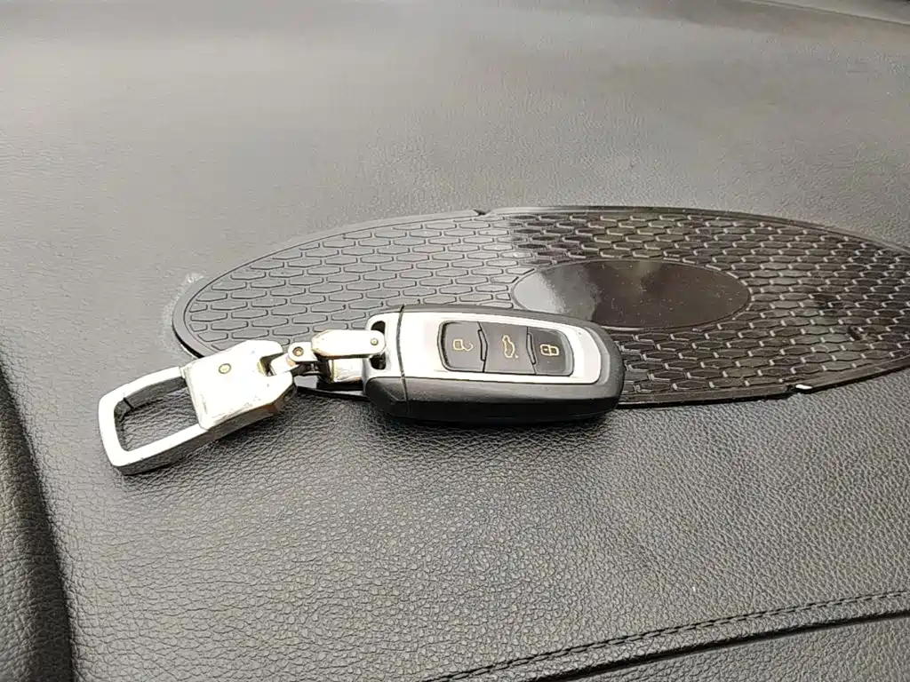 Geely Emgrand GS — миниатюра 9