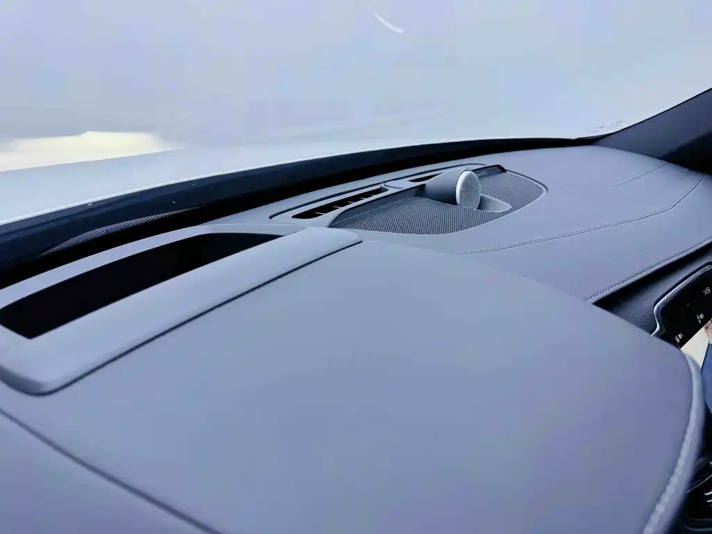 Volvo XC90 2021 B6 Luxury 7 мест