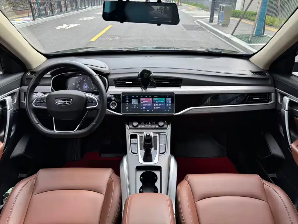 Geely Boyue — миниатюра 12