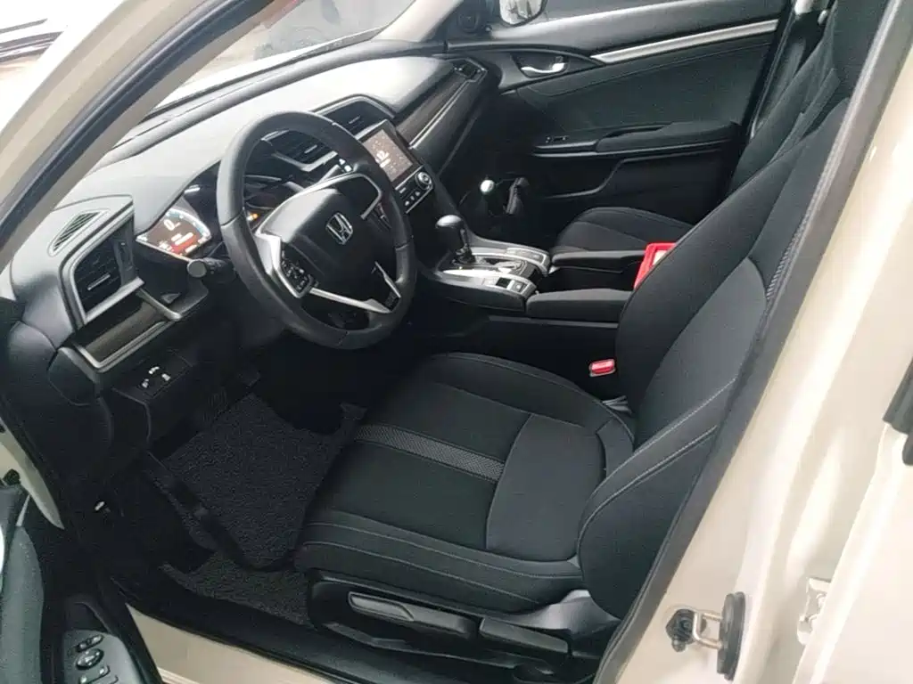 Honda Civic — миниатюра 15