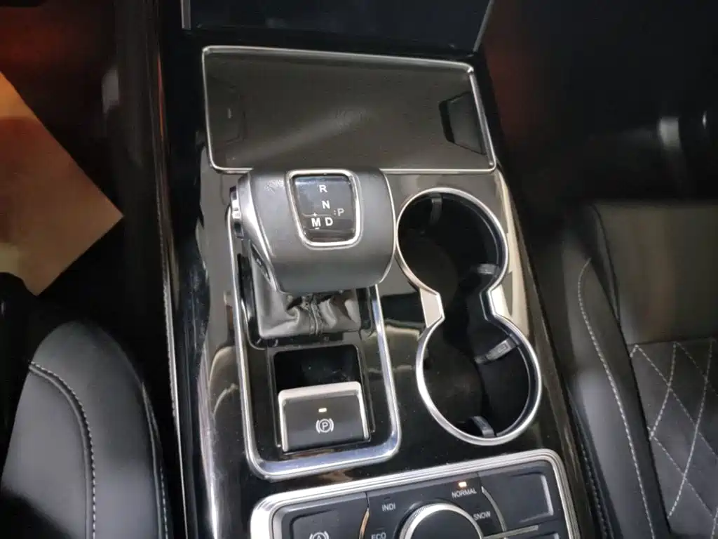 Hongqi Hongqi HS7 — миниатюра 14