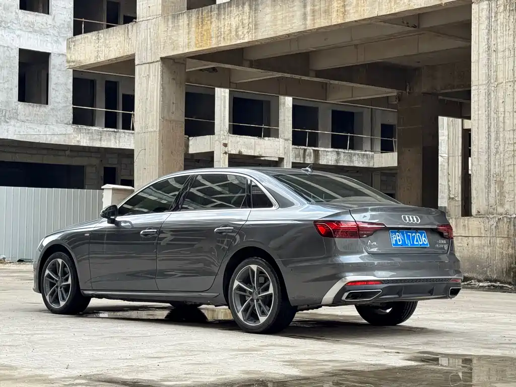 Audi A4L 2020 40 TFSI Fashion